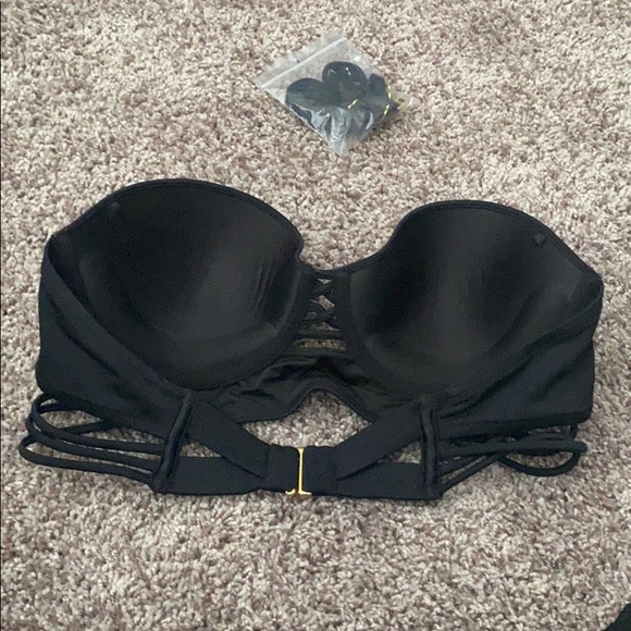 Black bikini top - Picture 2 of 3